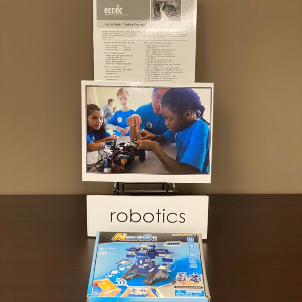 Building, Technology & Block Centre Materials:  STEM Robot Building Set for Schoolagers