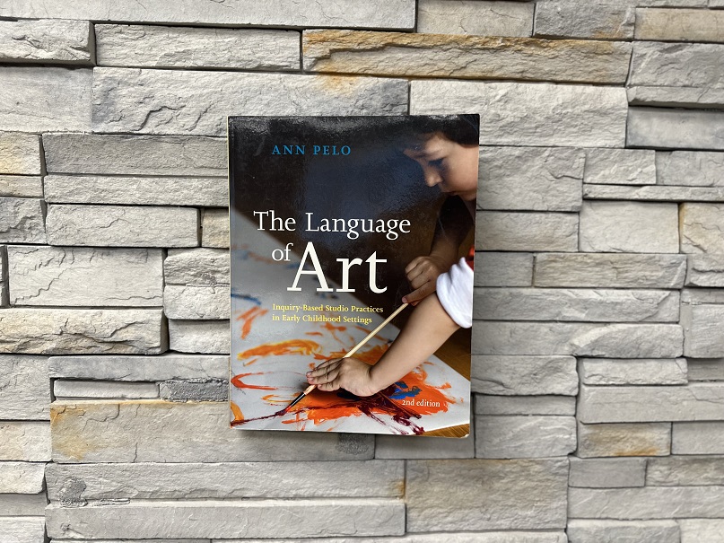The Language of Art : Inquiry-Based Studio Practices in Early Childhood Settings