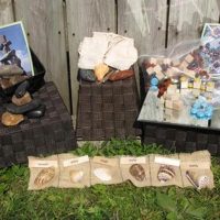 Grab n Go - Supporting Children's Exploration of Natural Materials